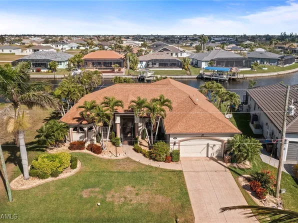 3305 NW 3rd Ter, Cape Coral, FL 33993