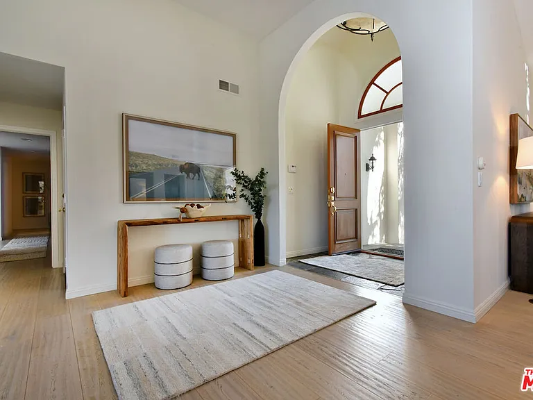 3635 Fawndale Pl — Photo 4