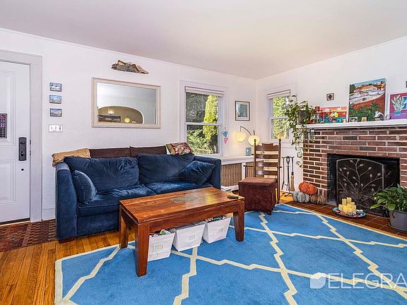3rd image of 87 Estherwood Ave #1