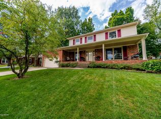 7105 Blazier Ct, Spring Mill, KY 40228