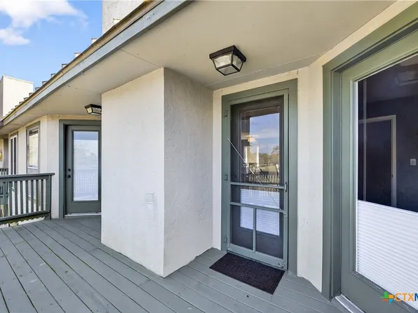 302 Saint Andrews St #G203, Rockport, TX 78382