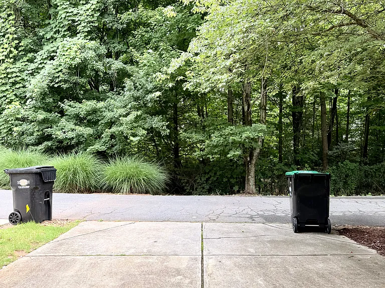 3315 Chastain Gardens Dr NW — Photo 25