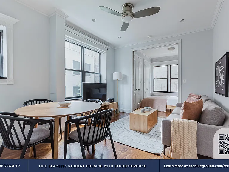 290 W 12th St #3D — Photo 6