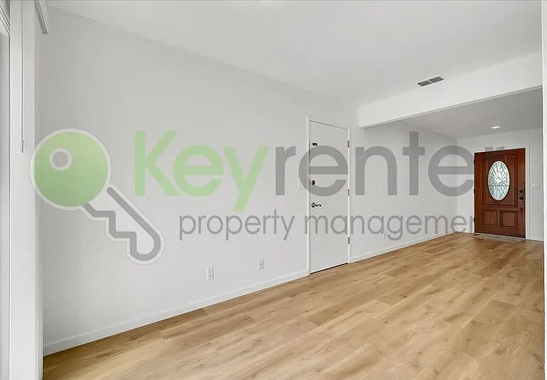 7603 Linden Ave — Photo 12