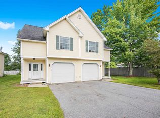 15 Lapierre Dr, Milton, VT 05468