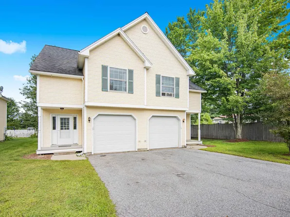 15 Lapierre Drive, Milton, VT 05468