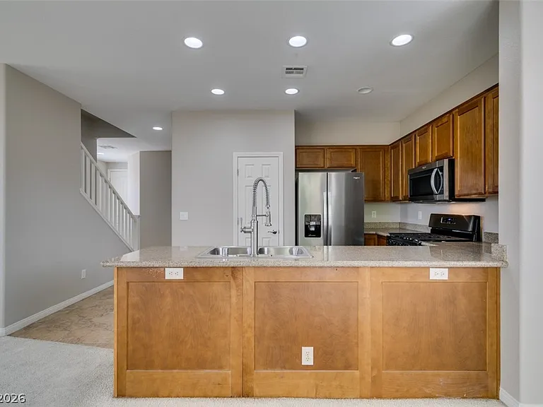 284 Trailing Putt Way — Photo 25