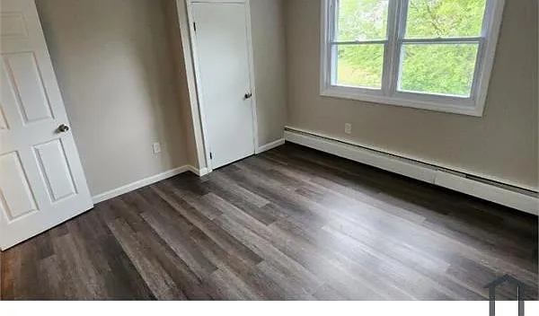 229 Maple Ave #D — Photo 3