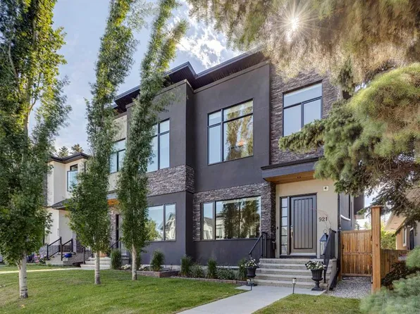 921 E 42nd St SW, Calgary, AB T3C 1Y9
