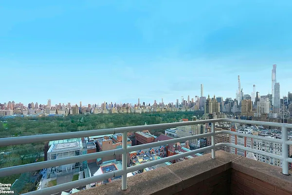 Rented by Brown Harris Stevens | media 4