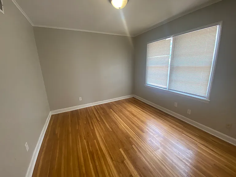 4621 Boyce Rd — Photo 10