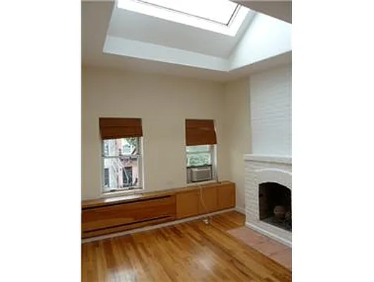 Rented by Douglas Elliman | media 21