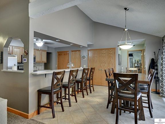 5th image of 4024 N 117th St