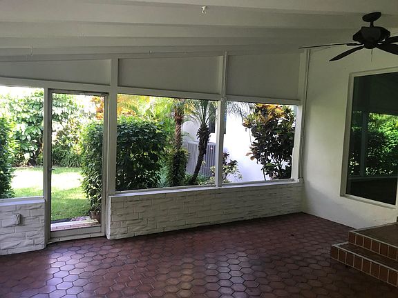 4th image of 1233 Aduana Ave