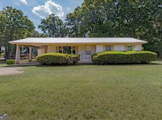 32 Stevens Rd, Hawkinsville, GA 31036