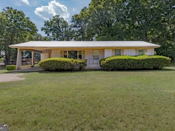 32 Stevens Rd, Hawkinsville, GA 31036