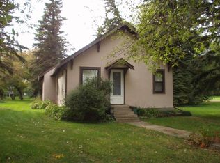 527 3rd Ave NE, Cleveland, ND 58424
