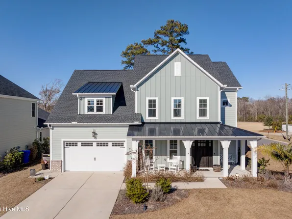 88 Daylight Drive, Hampstead, NC 28443