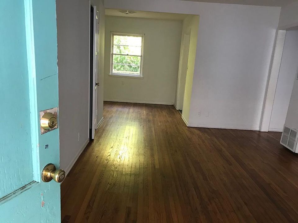 1st image of 200-1311 15th St #200