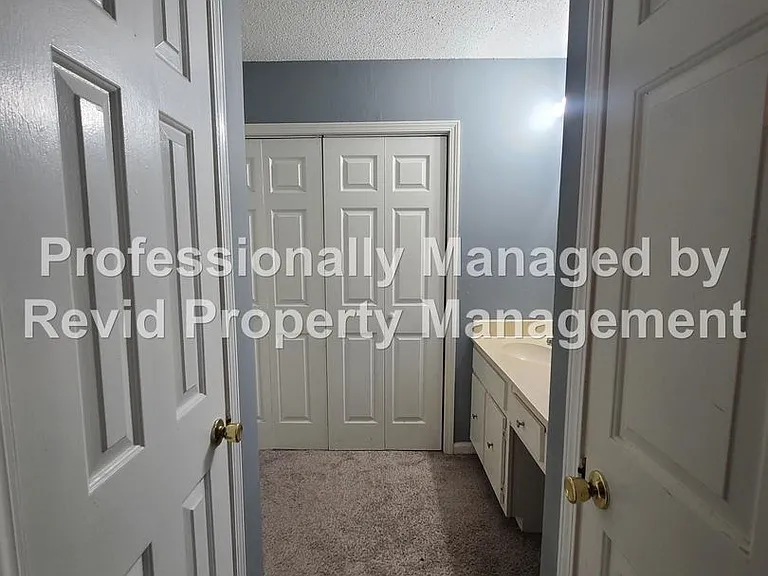 6771 Bainbridge Dr — Photo 22