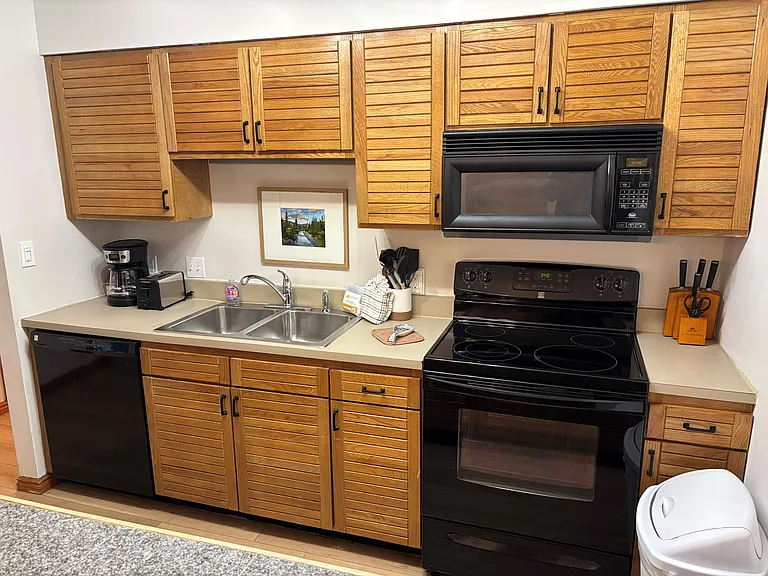 2025 Walton Creek Rd #403 — Photo 13