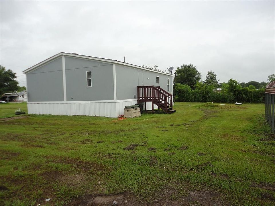 1st image of 4016 Krampota Ln
