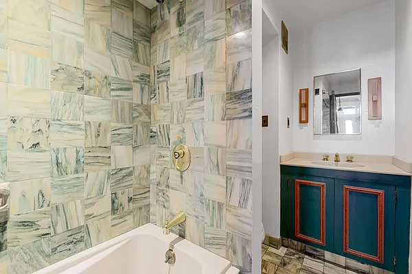 Rented by Corcoran | media 19