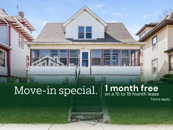 956 Iglehart Ave, Saint Paul, MN 55104