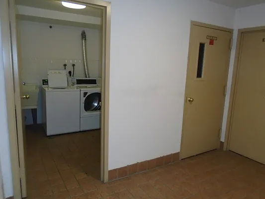 Rented by 18 REALTY | media 20