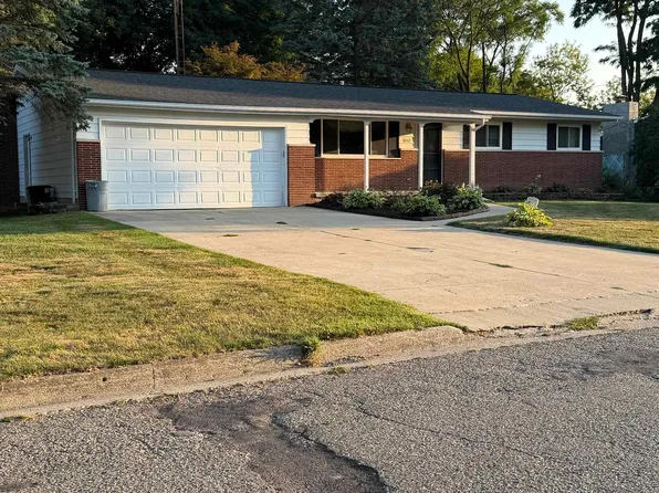 5117 Monticello Dr, Swartz Creek, MI 48473