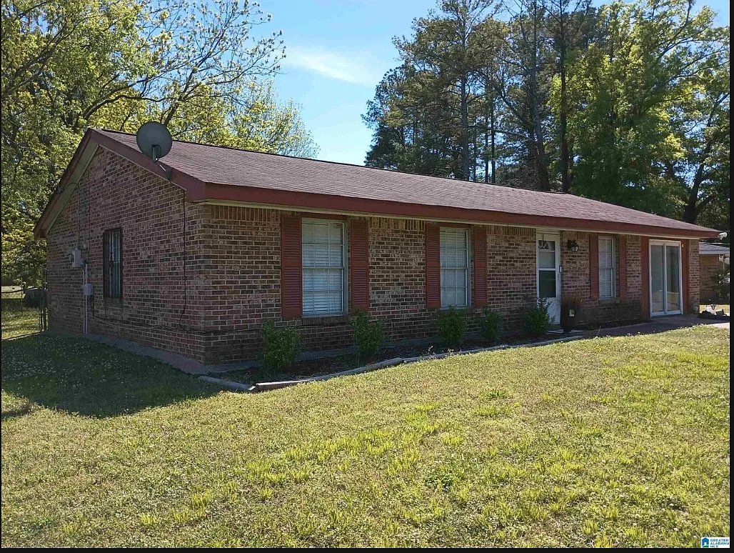 4 bed, 1588 sqft, $1,500 — Photo 2