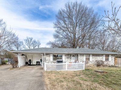 304 W Kelli Ave, Farmington, AR, 72730