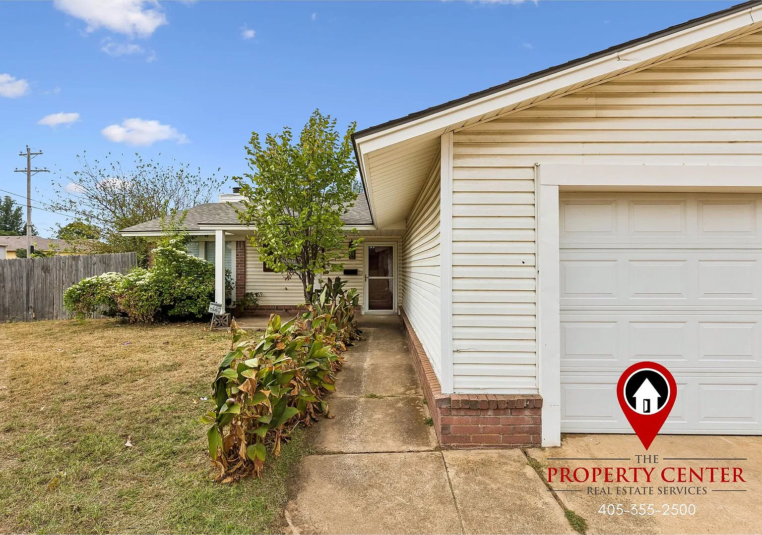 Beautifully Updated Norman Home with Fenced Backyard — Photo 4