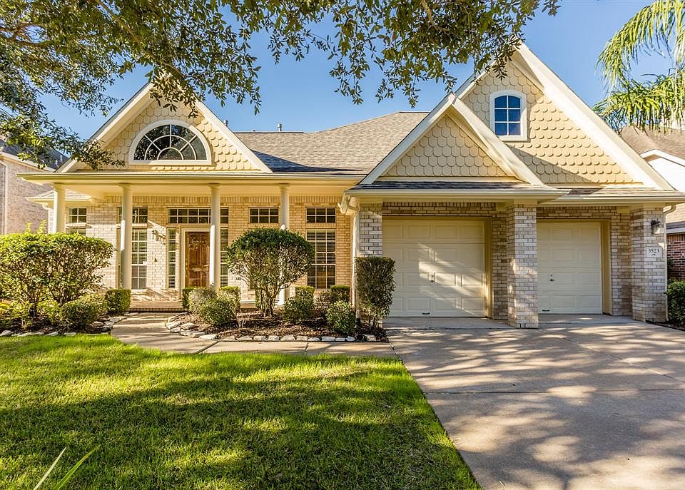 1st image of 3523 Moss Trail Dr