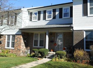 3080 Bolgos Cir, Ann Arbor, MI 48105