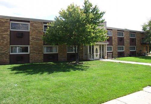 1st image of 120 Collen Dr #222