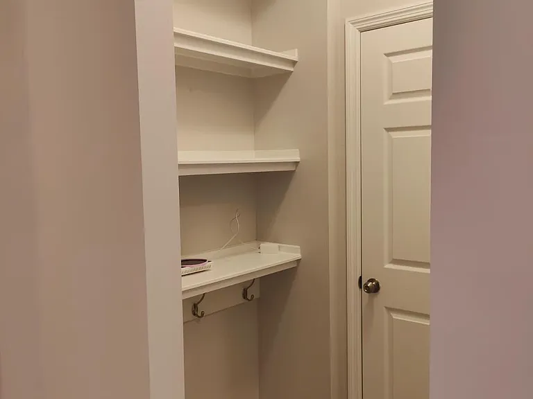 534 Richmond Dr — Photo 18