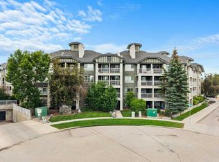 35 N Richard Ct SW #356, Calgary, AB T3E 7N9