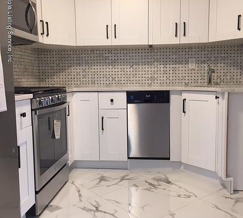 5th image of 138 Comstock Ave #2