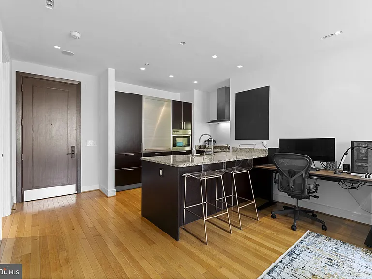 3303 Water St NW #4B — Photo 8