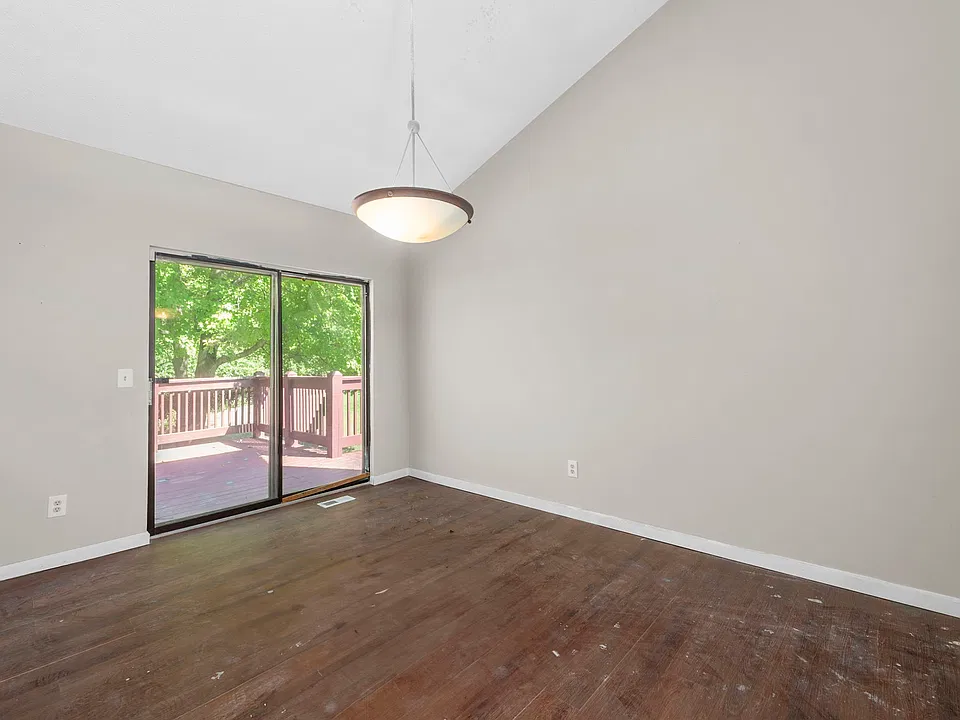 2606 Horseshoe Rdg
