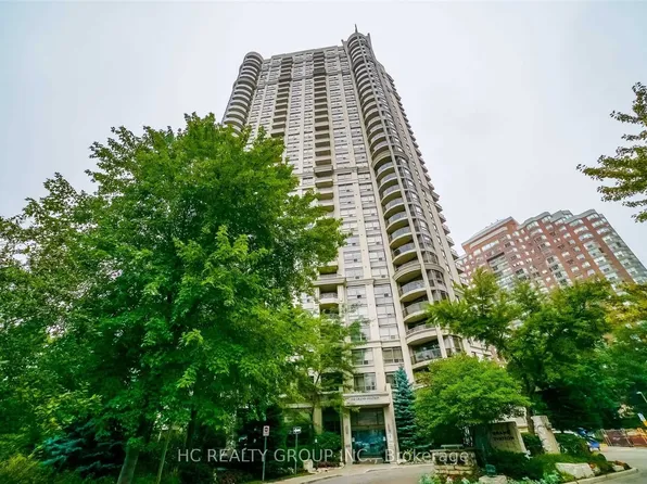 310 Burnhamthorpe Rd W, Mississauga, ON