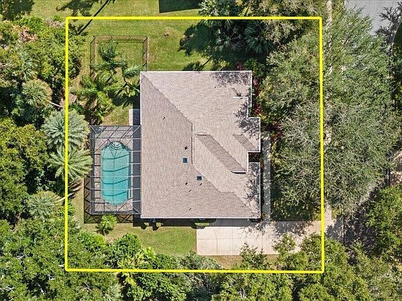 4th image of 9 Emerald Oaks Ln
