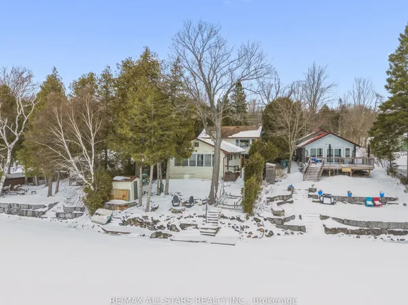393 Hillside Dr, Kawartha Lakes, ON K0M 1C0