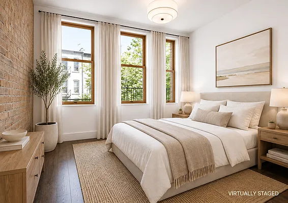 Bedroom, photo 2
