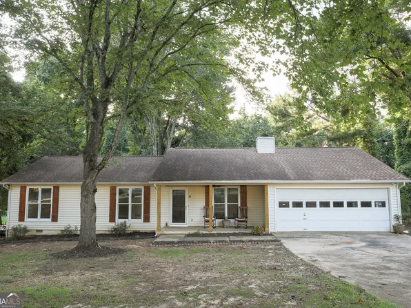 5540 Farm House Ln, Oakwood, GA 30566