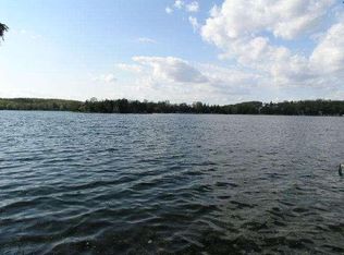 N7255 Ridge Rd, Plymouth, WI 53073