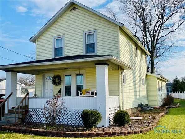 1454 Oakwood Ave, Napoleon, OH 43545