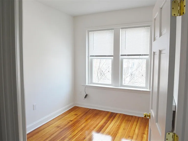 3 Quincy St #5 — Photo 6