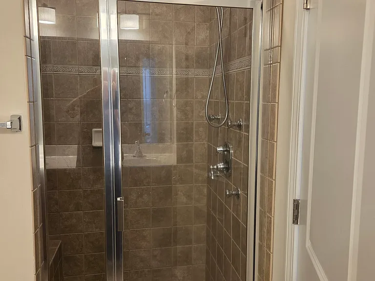 6327 Hove Rd — Photo 12